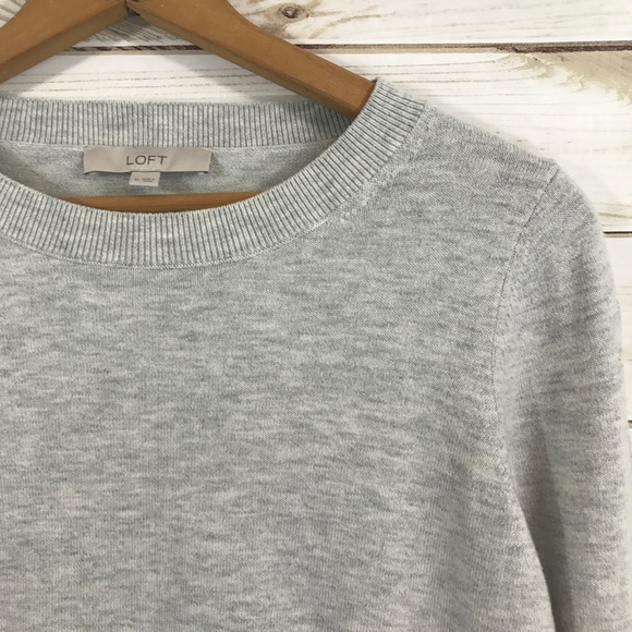 (SOLD) LOFT Soft Light Penguin Sweater, Womens Med - Picture 3 of 7